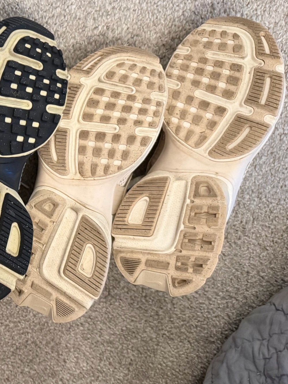 Beige Mesh Sneakers with Subtle Logo - Picture 4 of 4